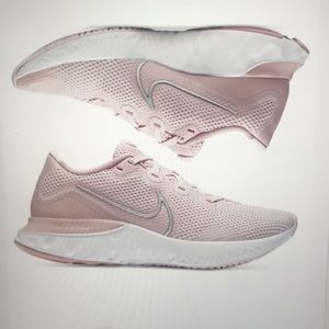 Nike Renew Run Women’s running shoes 🏃🏽‍♀️